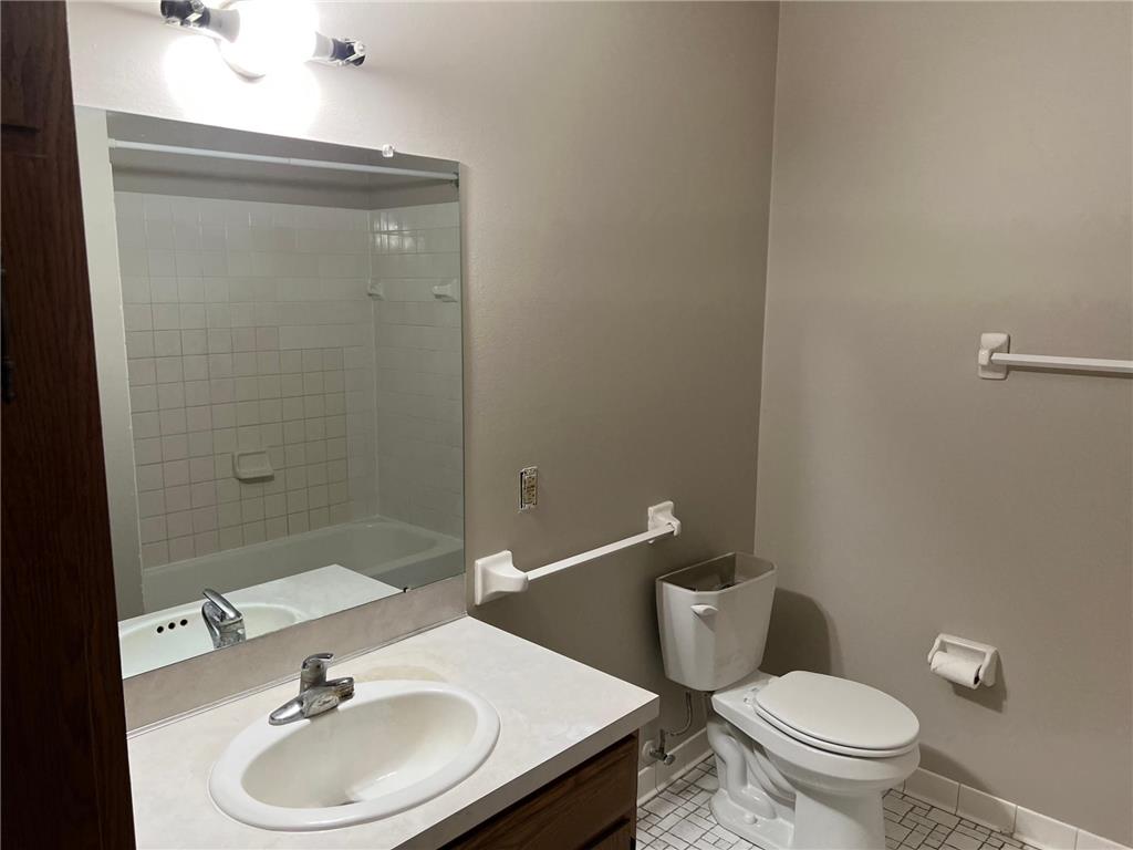 1615 Commercial Avenue #203 Victoria MN 55386 7071606 image7