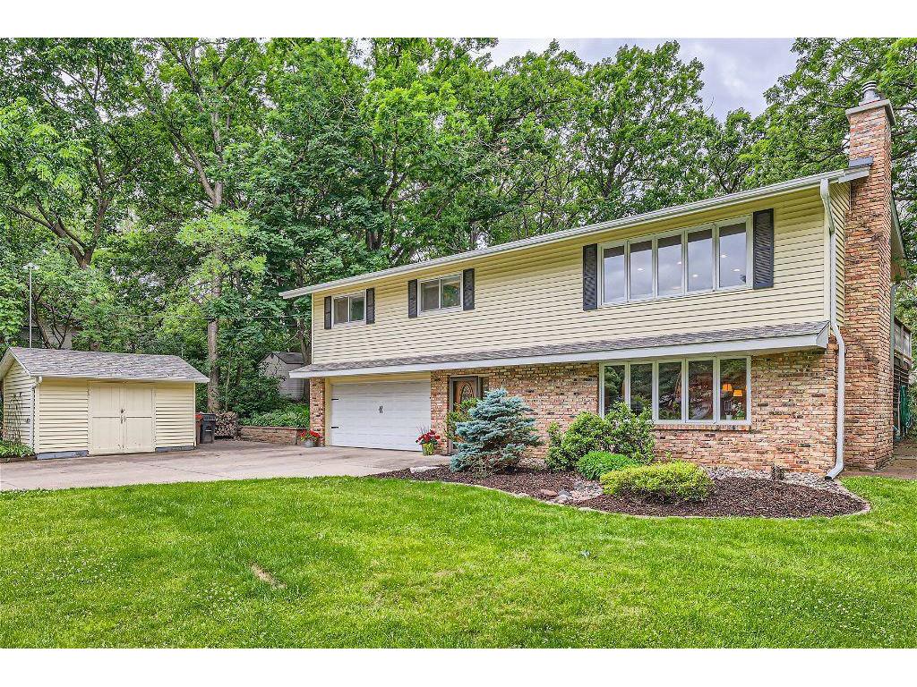 1615 Myrtle Street N Maplewood MN 55119 6544179 image1