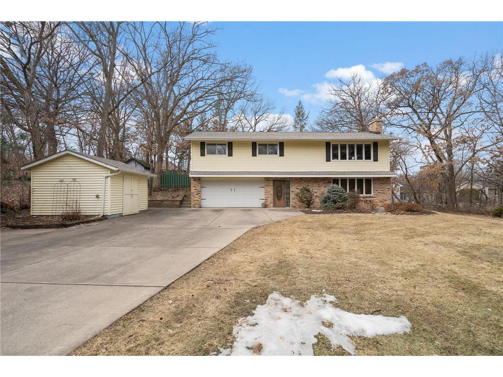 1615 Myrtle Street N Maplewood MN 55119 6677226 image1