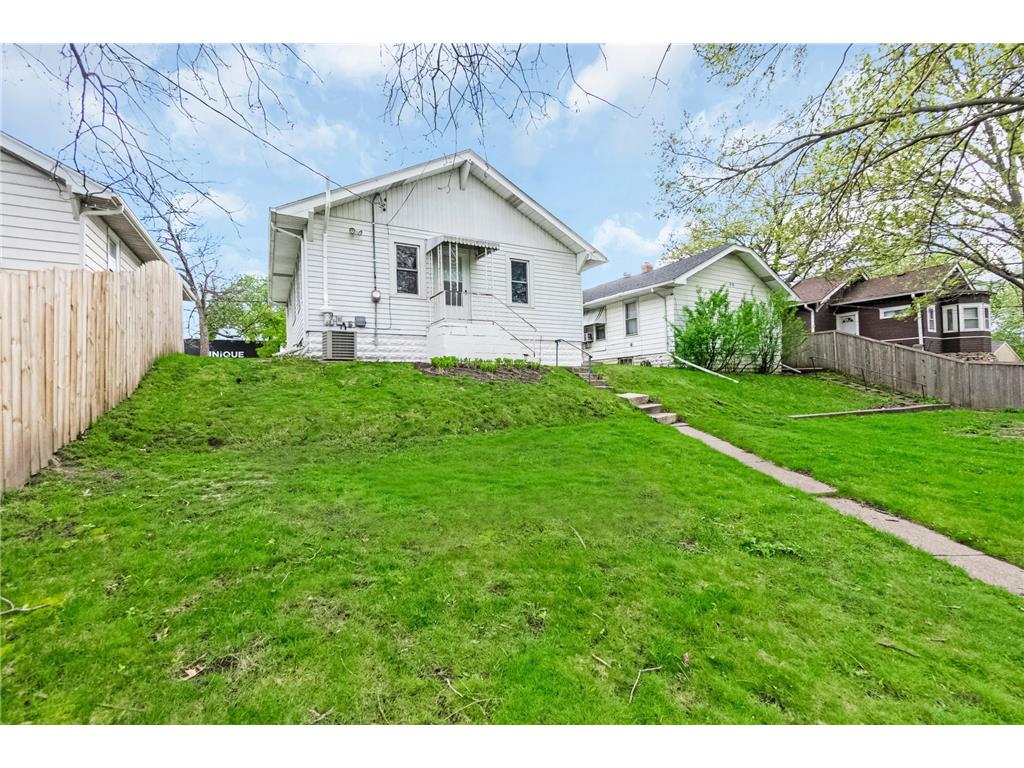 1615 Randolph Avenue, Saint Paul, MN, 55105 MLS 6535345 Edina Realty