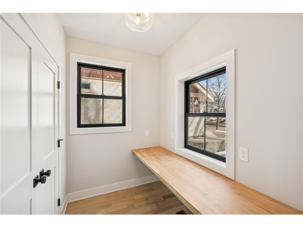 1615 Stanford Avenue Saint Paul MN 55105 6795845 image23