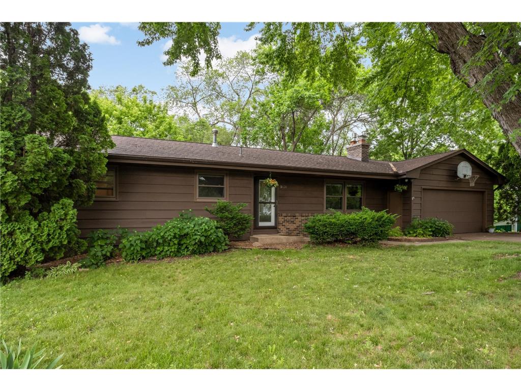 1616 Circle Drive Burnsville MN 55337 7069826 image1