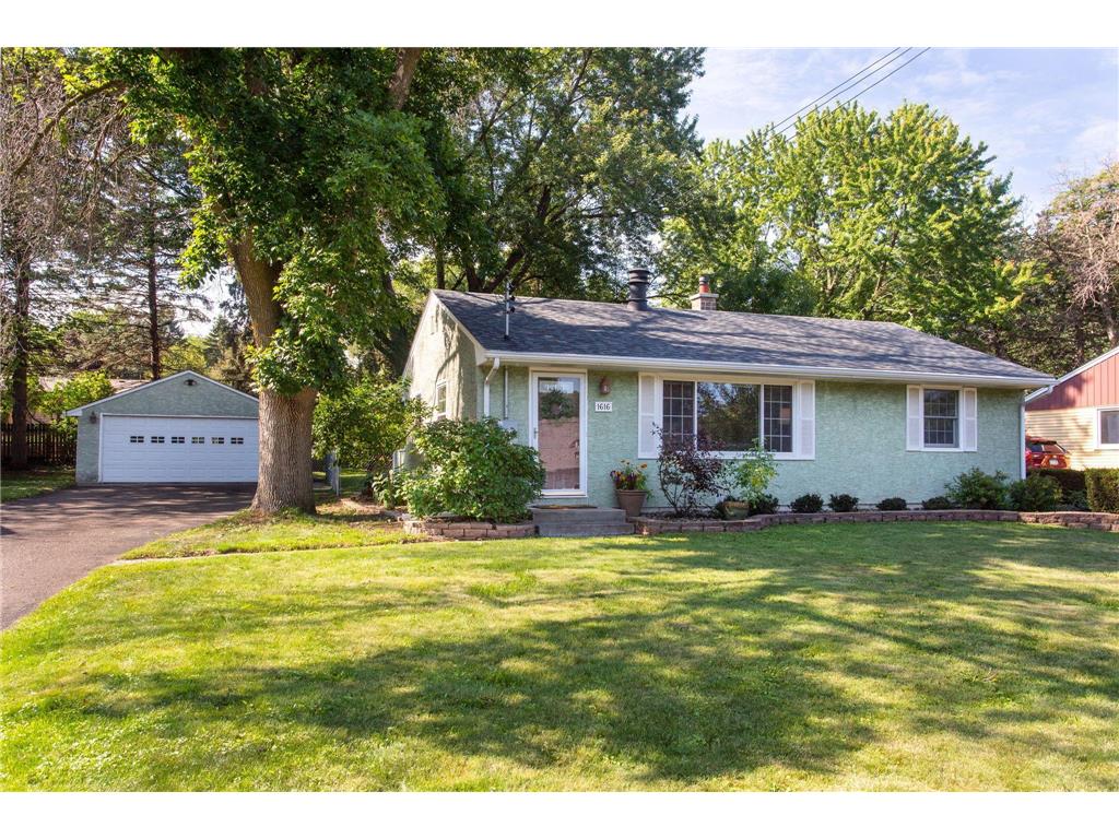 1616 Demont Avenue E Maplewood MN 55109 6416319 image1