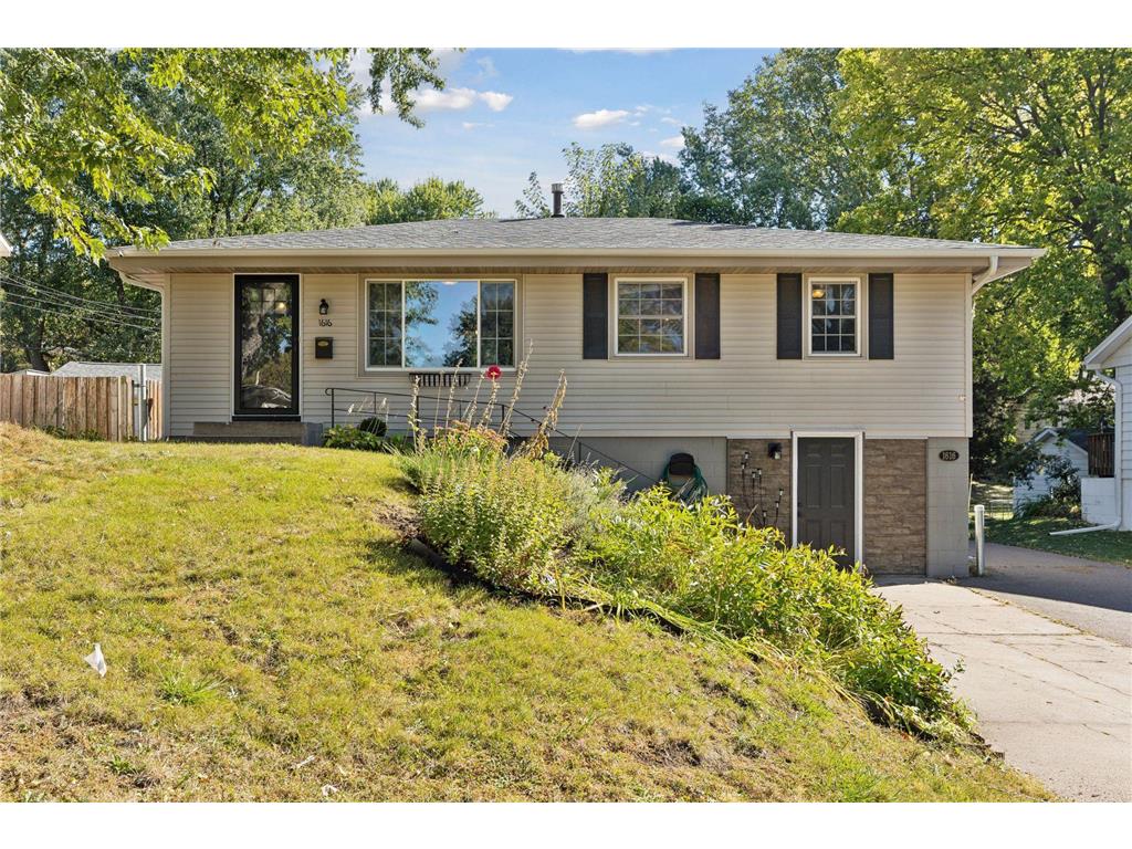 1616 Hillsboro Avenue N Golden Valley MN 55427 6612267 image1