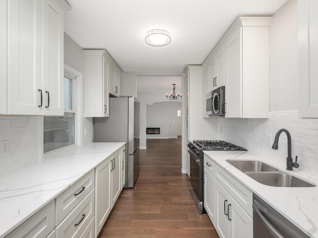 1616 Xerxes Avenue N Minneapolis MN 55411 7047898 image11