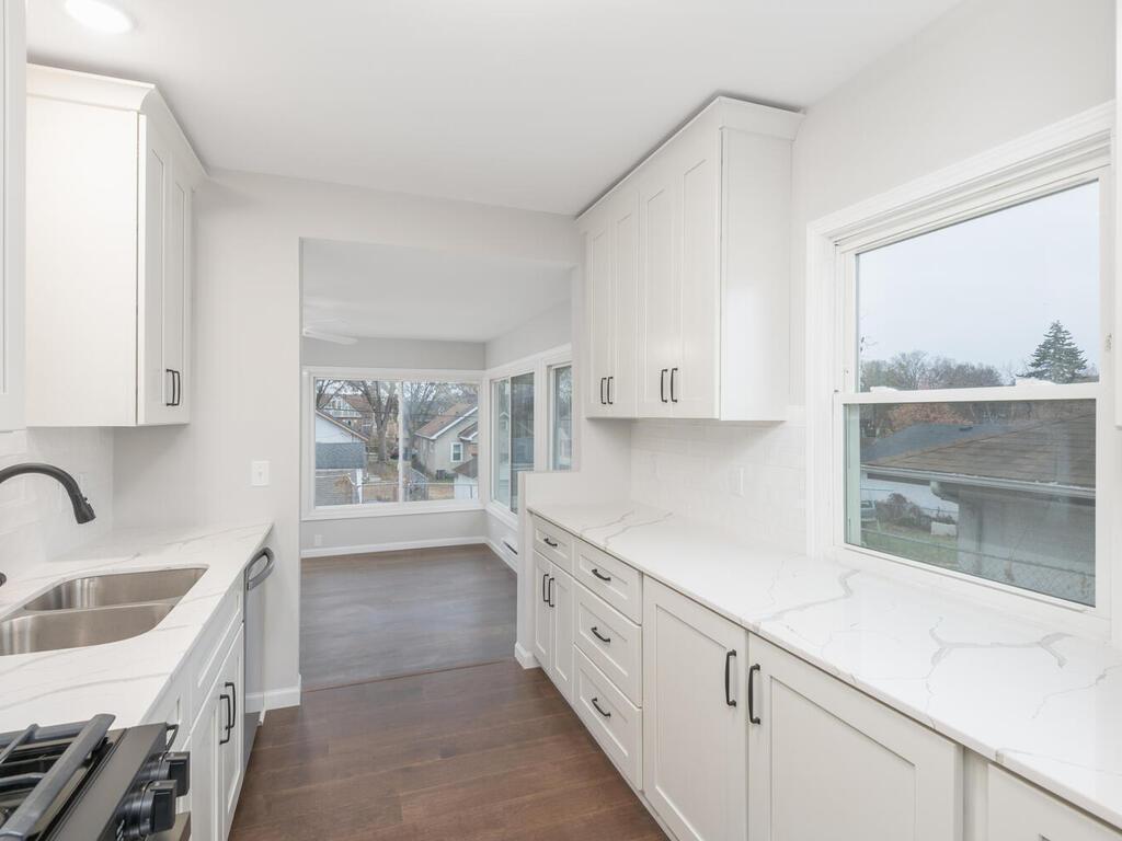 1616 Xerxes Avenue N Minneapolis MN 55411 7047898 image14