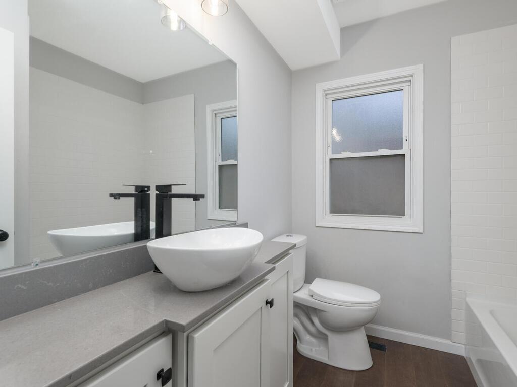 1616 Xerxes Avenue N Minneapolis MN 55411 7047898 image18