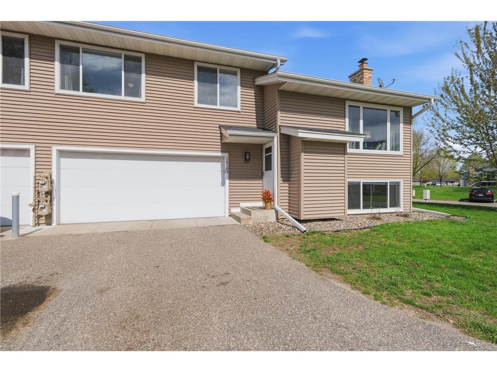 16163 Flagstaff Court S Lakeville MN 55068 7061984 image1