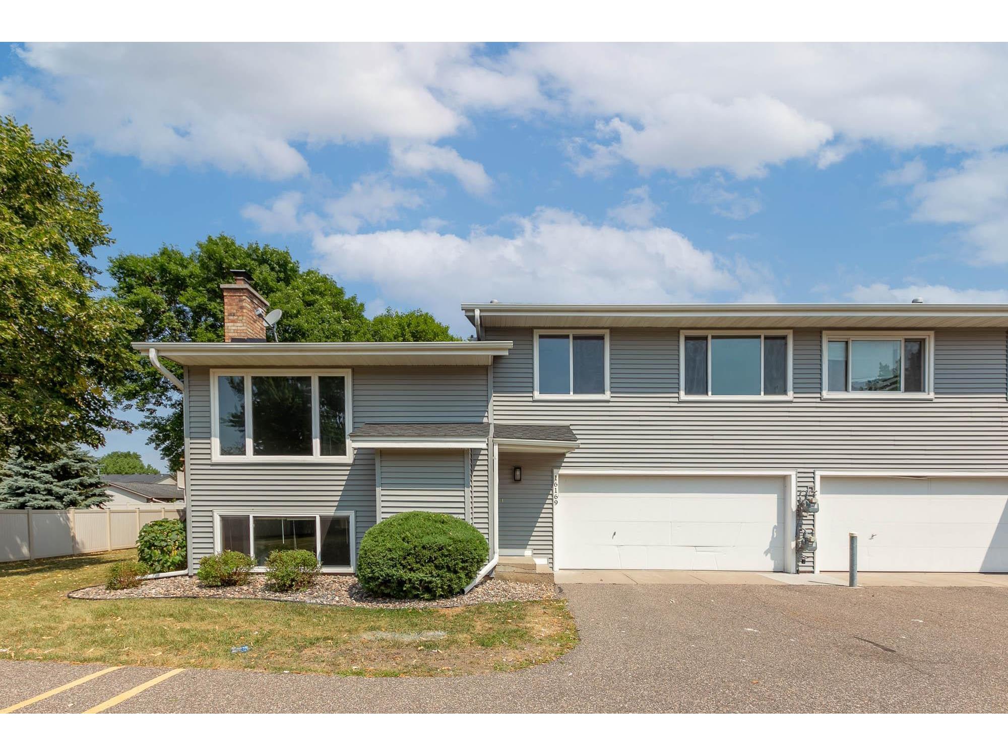 16169 Flagstaff Court S, Lakeville, MN 55068 MLS 6076059 Edina Realty