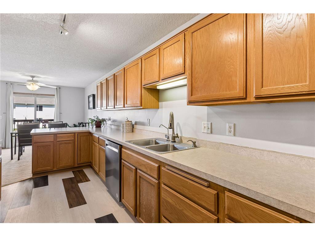 1617 Lexington Lane Shakopee MN 55379 7018473 image13