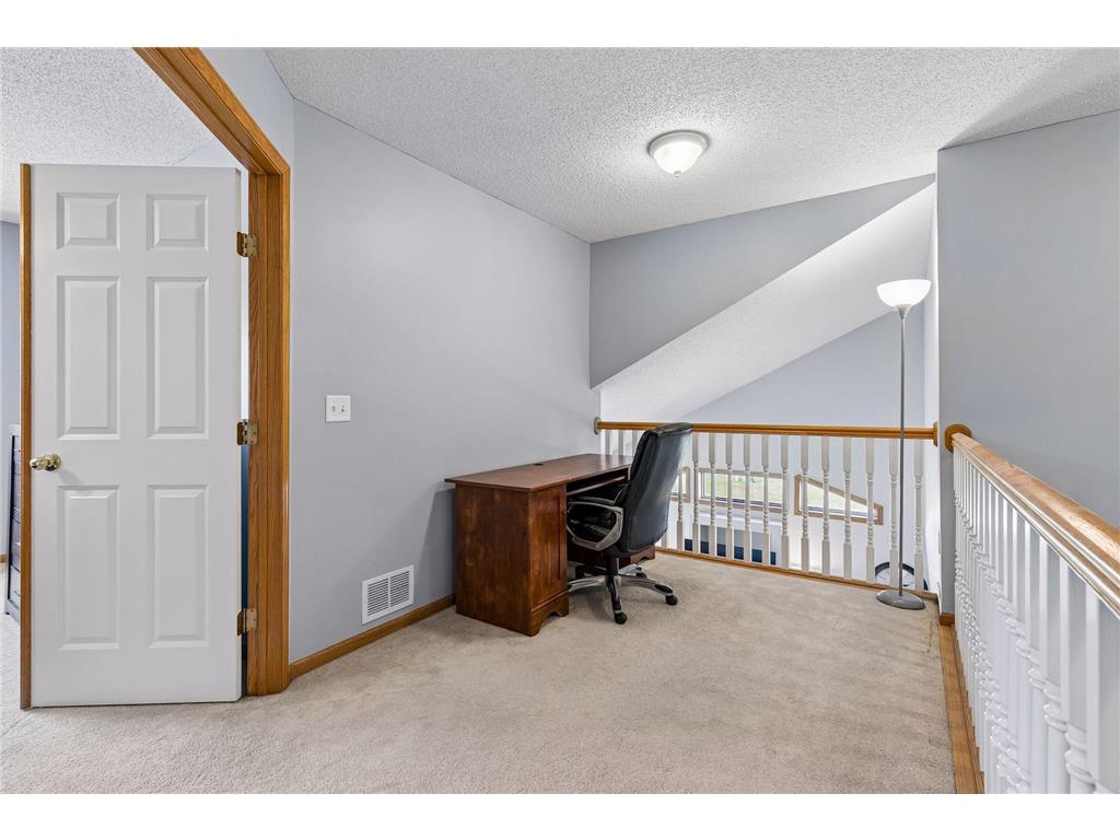 1617 Lexington Lane Shakopee MN 55379 7018473 image17