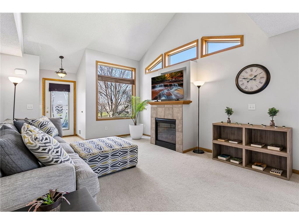 1617 Lexington Lane Shakopee MN 55379 7018473 image2