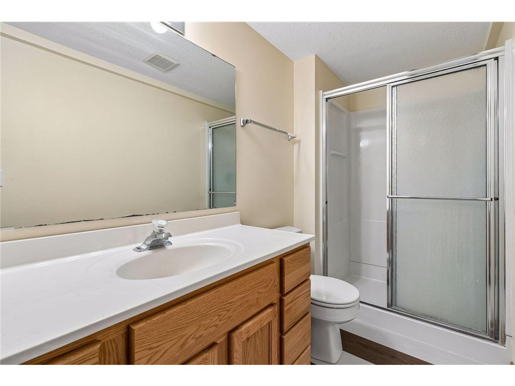 1617 Lexington Lane Shakopee MN 55379 7018473 image31