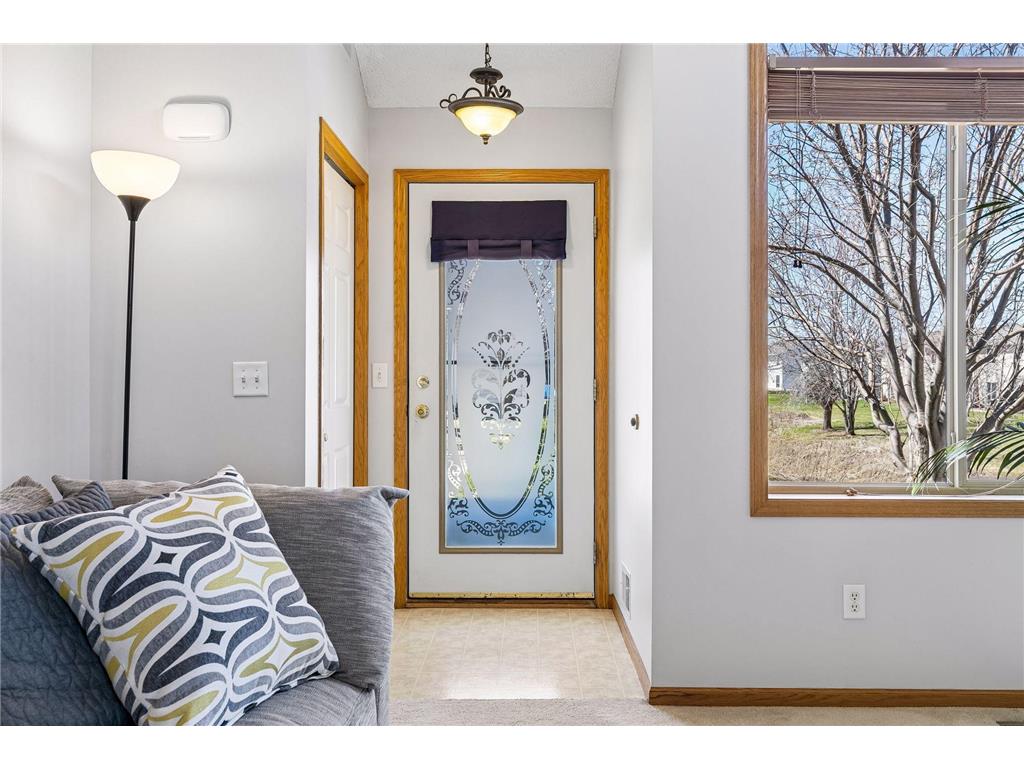 1617 Lexington Lane Shakopee MN 55379 7018473 image4