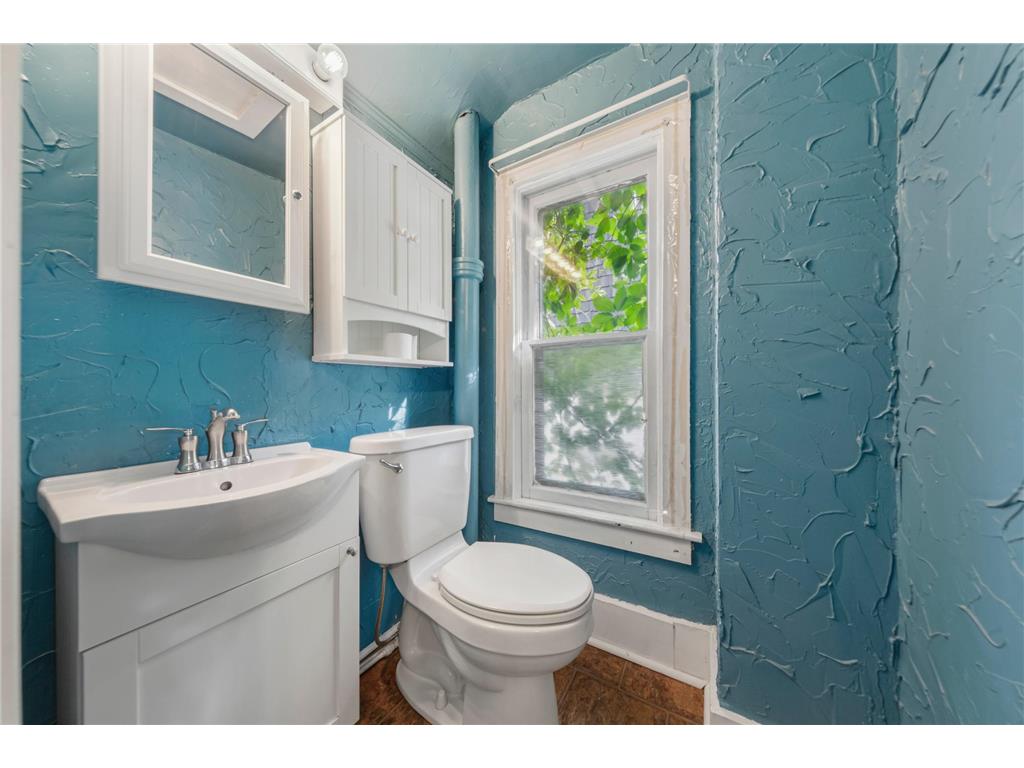 1617 N 4th Street Mankato MN 56001 7088810 image24