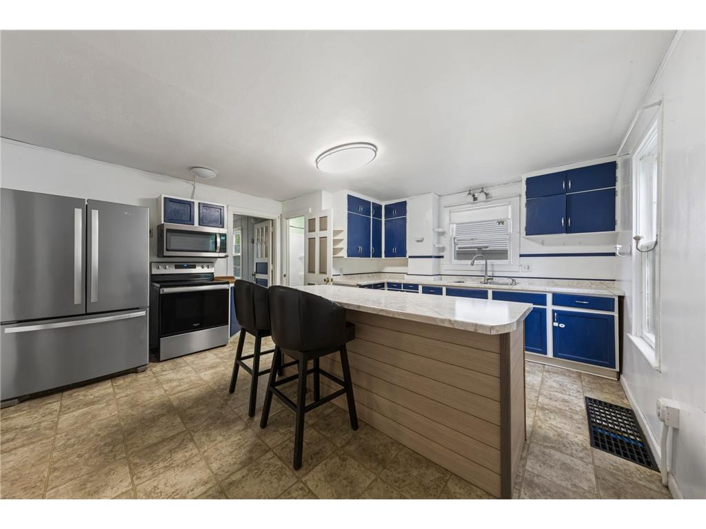1617 N 4th Street Mankato MN 56001 7088810 image3