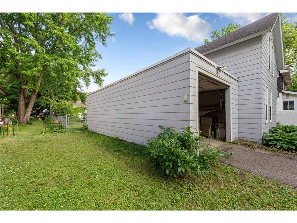 1617 N 4th Street Mankato MN 56001 7088810 image30