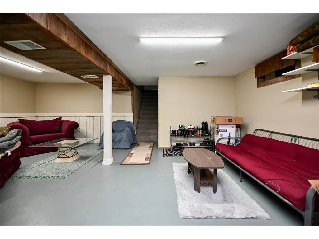 1617 Poplar Drive Red Wing MN 55066 7048315 image16