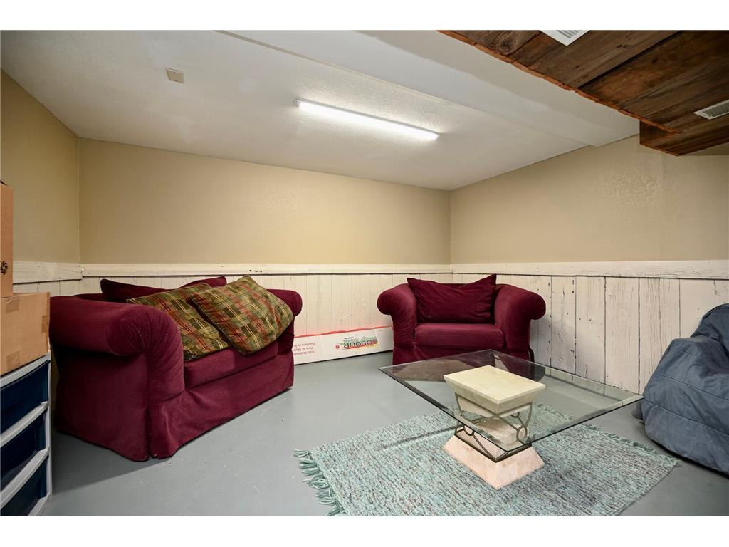 1617 Poplar Drive Red Wing MN 55066 7048315 image17