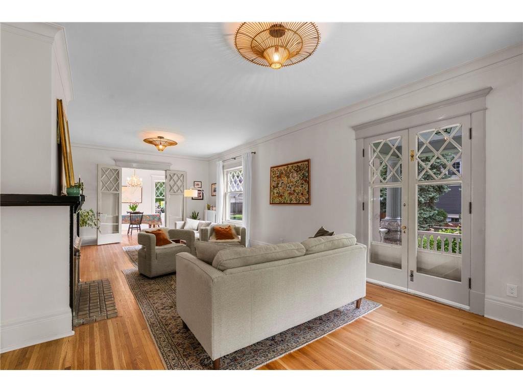 1617 Summit Avenue Saint Paul MN 55105 7076129 image3