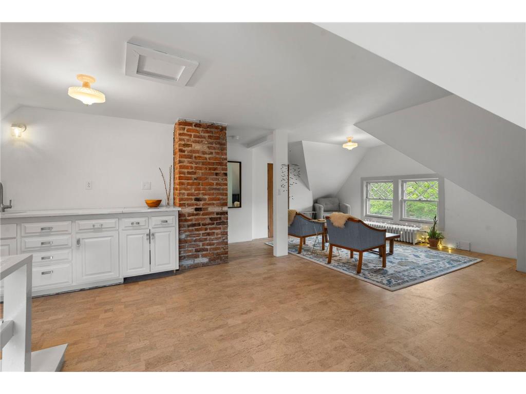 1617 Summit Avenue Saint Paul MN 55105 7076129 image39