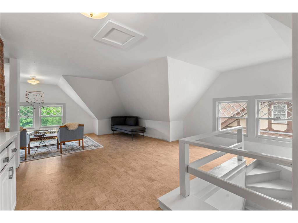 1617 Summit Avenue Saint Paul MN 55105 7076129 image44