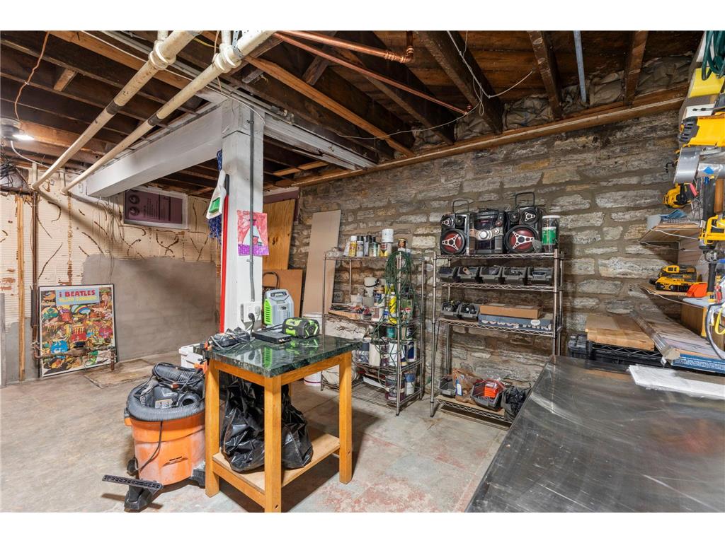 1617 Summit Avenue Saint Paul MN 55105 7076129 image46