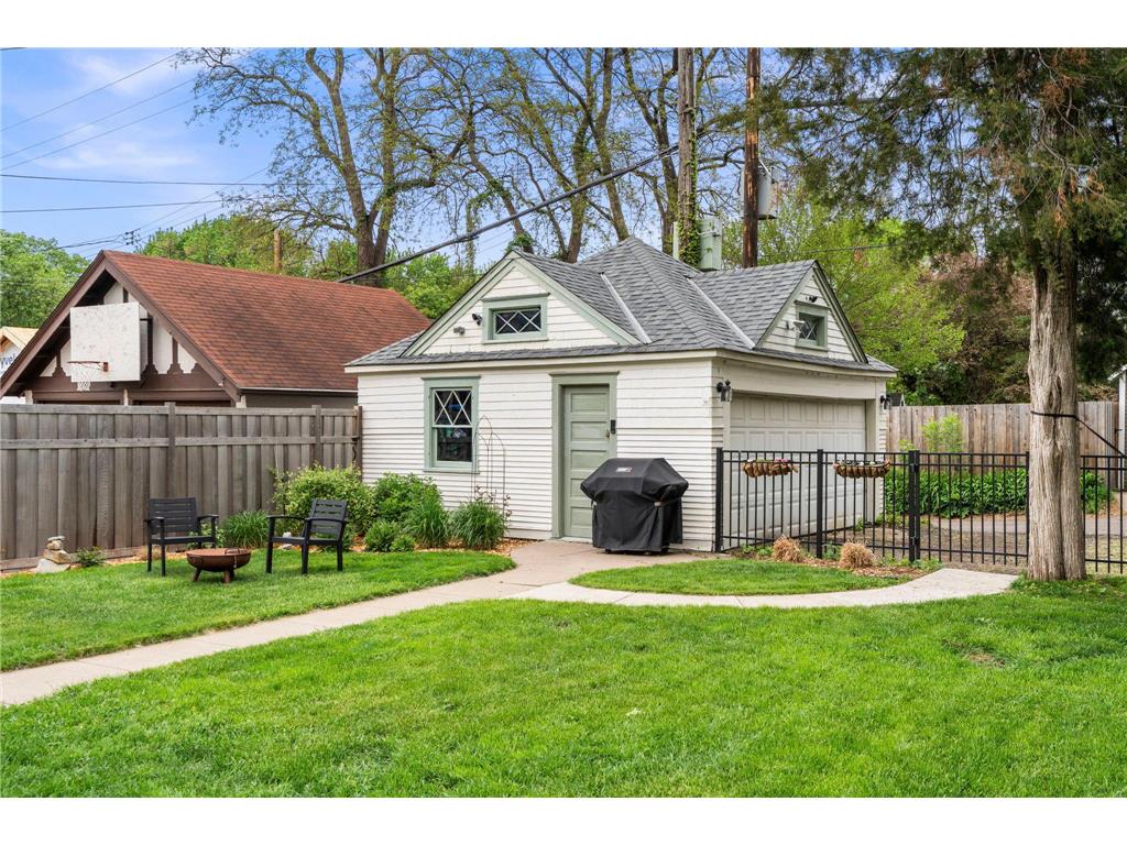 1617 Summit Avenue Saint Paul MN 55105 7076129 image56
