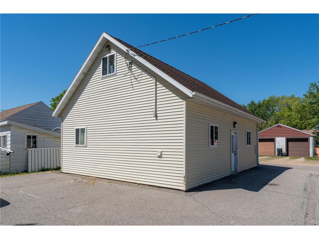 1618 1614 1622 1620 3rd Ave Mankato MN 56001 7069137 image6