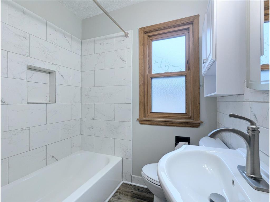 1618 Beech Street Saint Paul MN 55106 7047913 image9