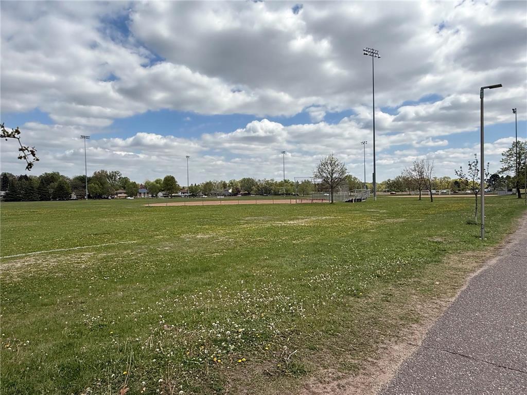 1618 Mclean Avenue Saint Paul MN 55106 7063474 image27