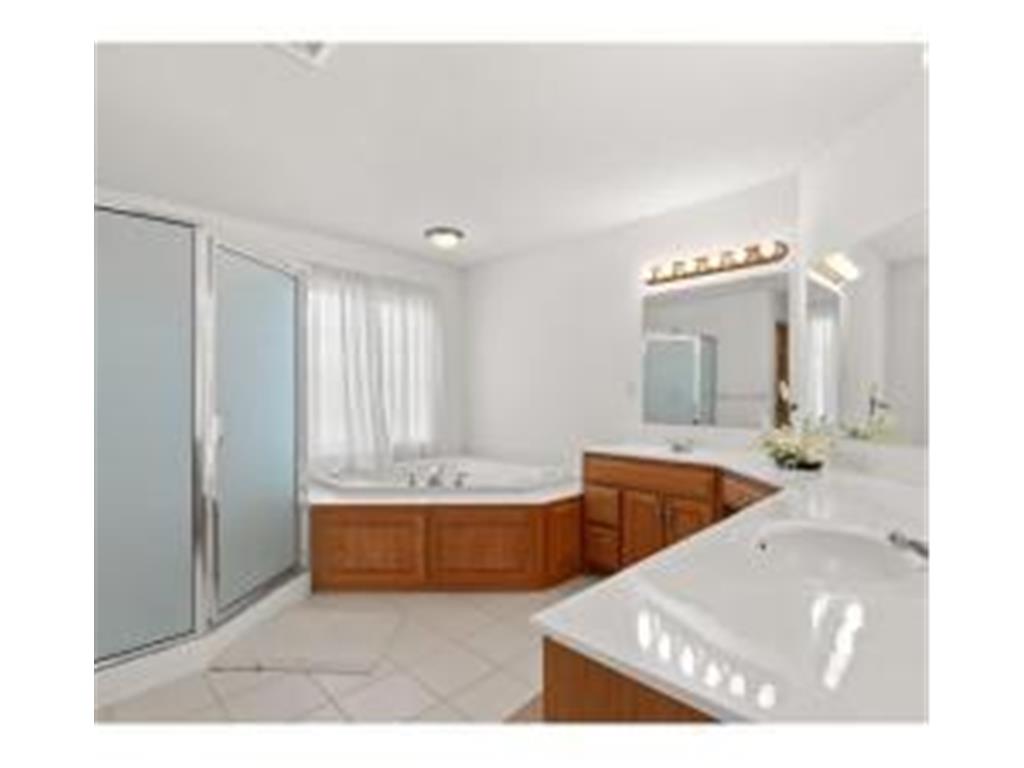 16187 Hawthorn Path Lakeville MN 55044 6784277 image24