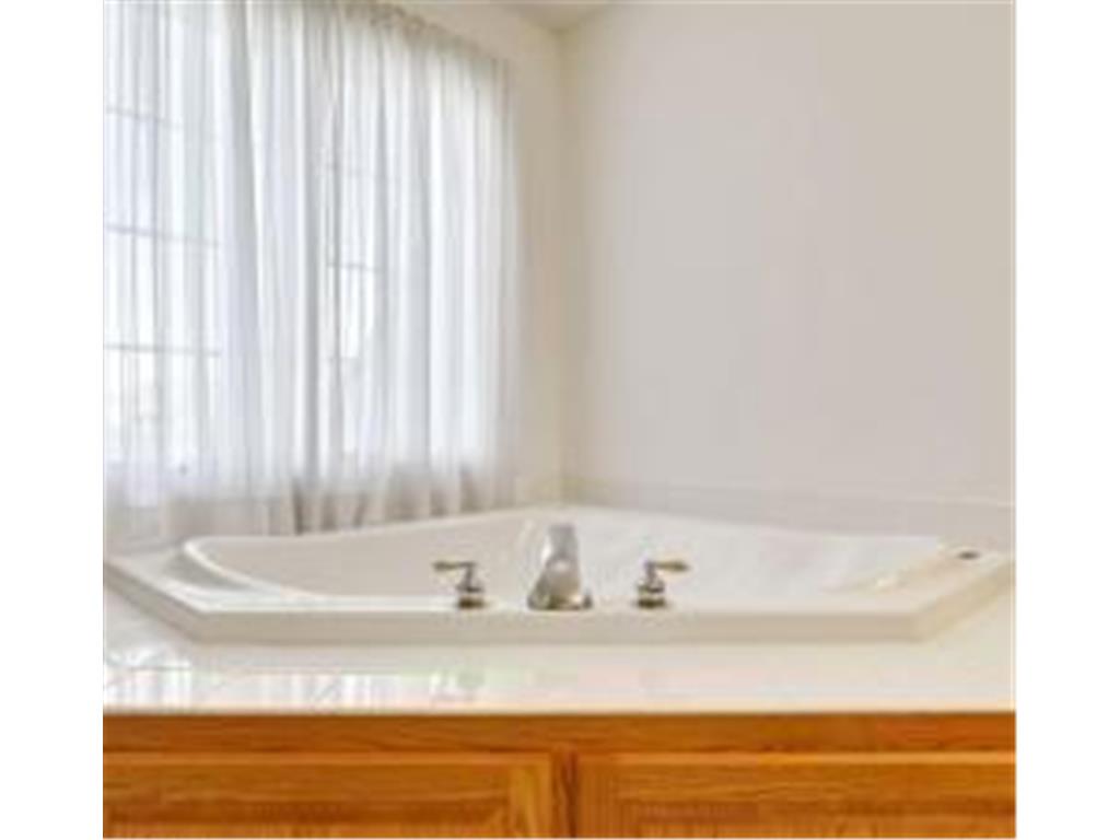 16187 Hawthorn Path Lakeville MN 55044 6784277 image25