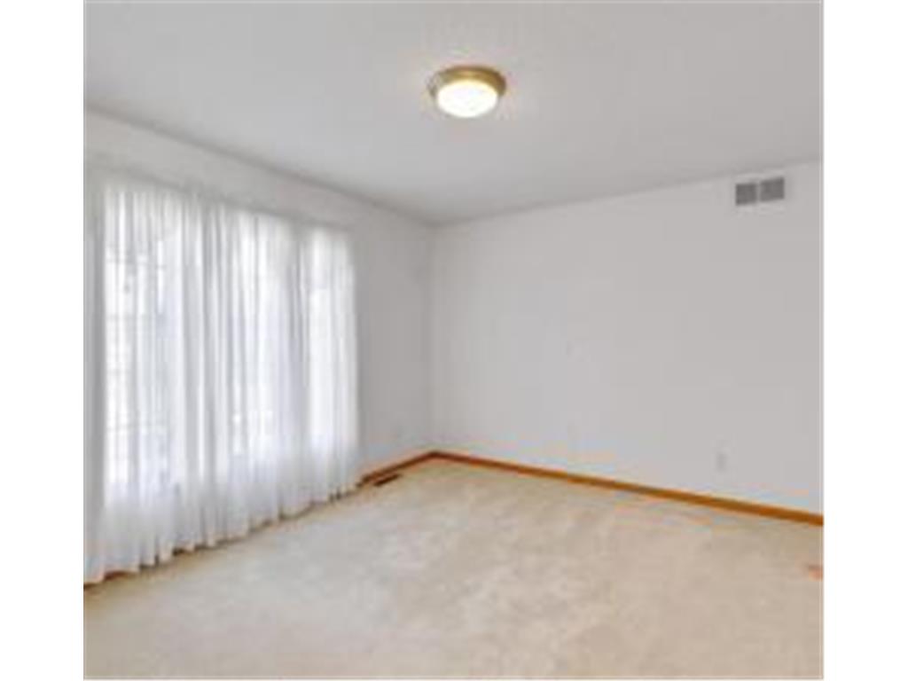 16187 Hawthorn Path Lakeville MN 55044 6784277 image28