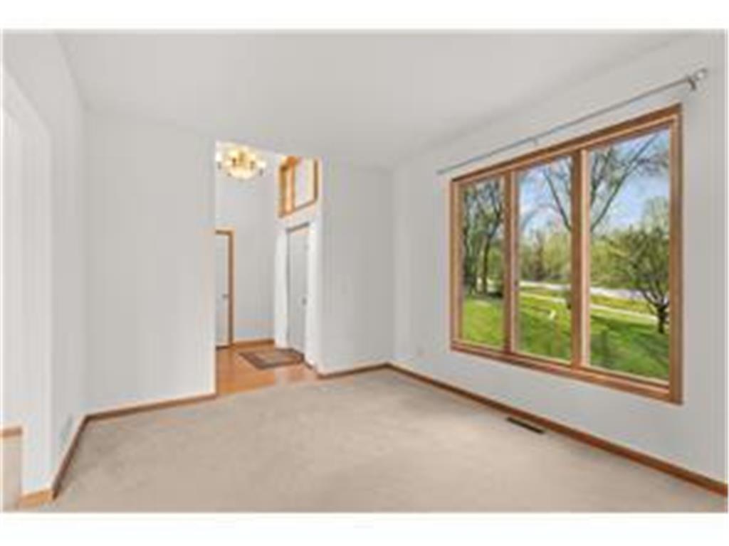 16187 Hawthorn Path Lakeville MN 55044 6784277 image4