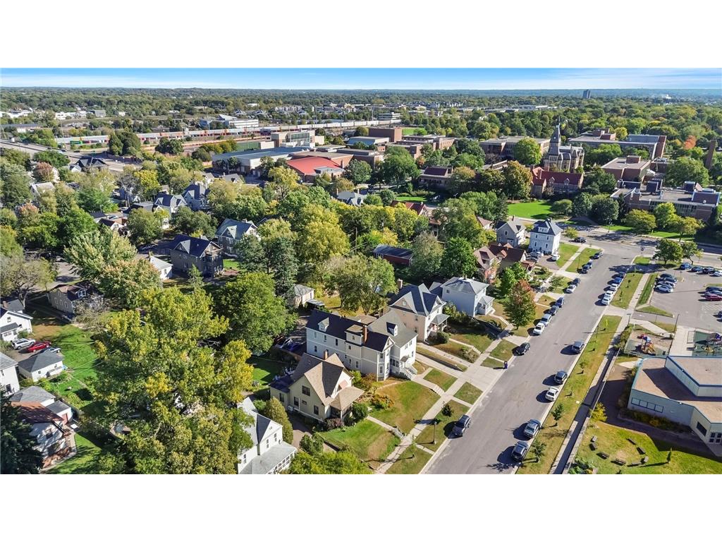1619 Hubbard Avenue Saint Paul MN 55104 6803172 image10