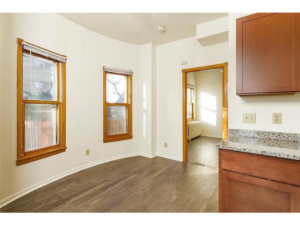 1619 Hubbard Avenue Saint Paul MN 55104 6803172 image20