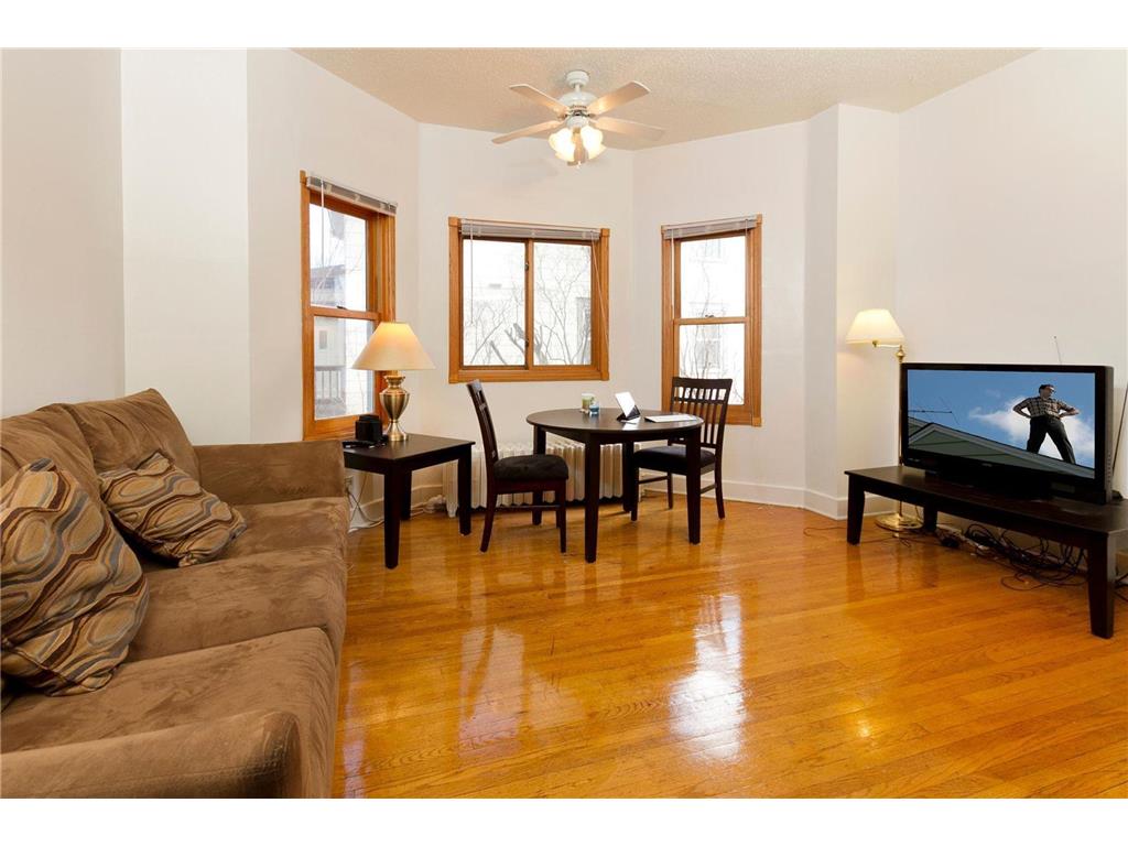 1619 Hubbard Avenue Saint Paul MN 55104 6803172 image24