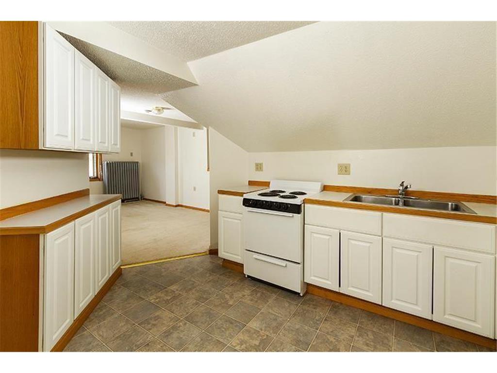 1619 Hubbard Avenue Saint Paul MN 55104 6803172 image29