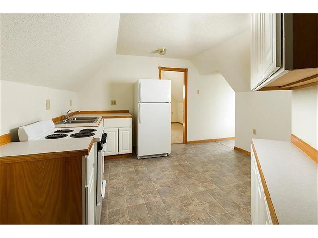 1619 Hubbard Avenue Saint Paul MN 55104 6803172 image30