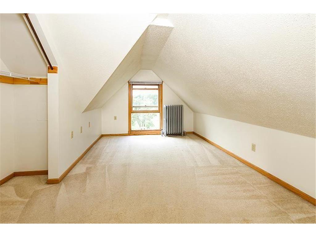 1619 Hubbard Avenue Saint Paul MN 55104 6803172 image32