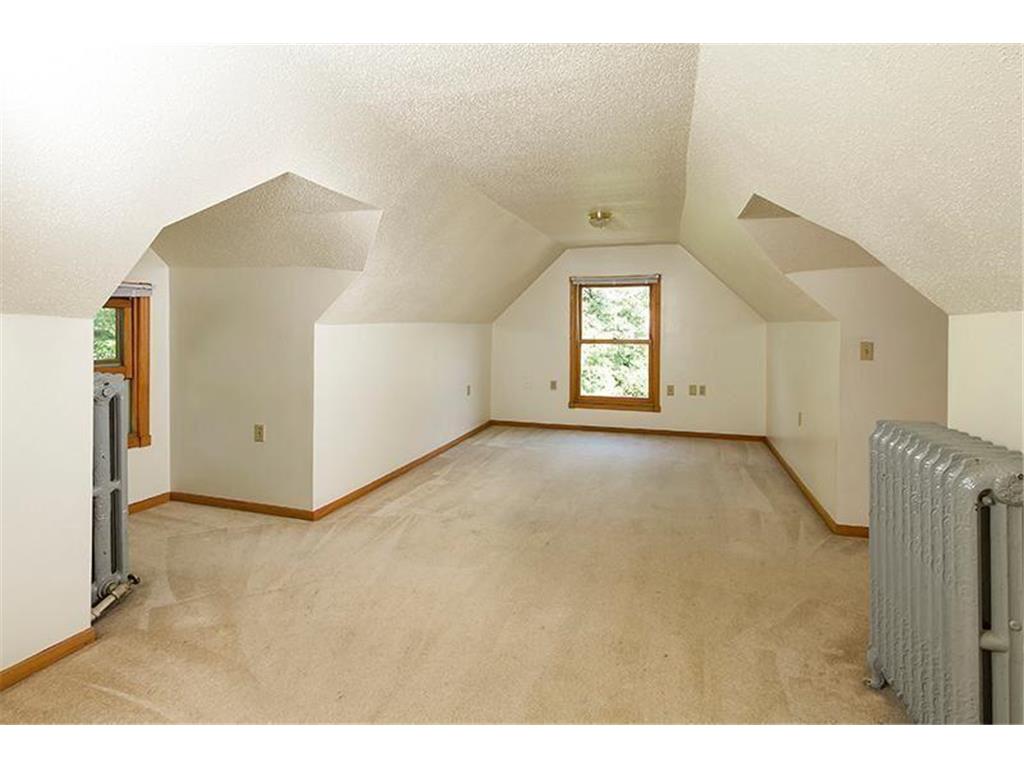 1619 Hubbard Avenue Saint Paul MN 55104 6803172 image33