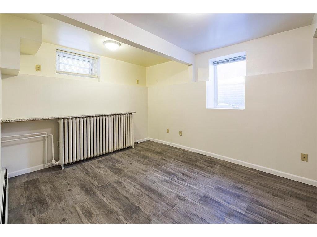 1619 Hubbard Avenue Saint Paul MN 55104 6803172 image40