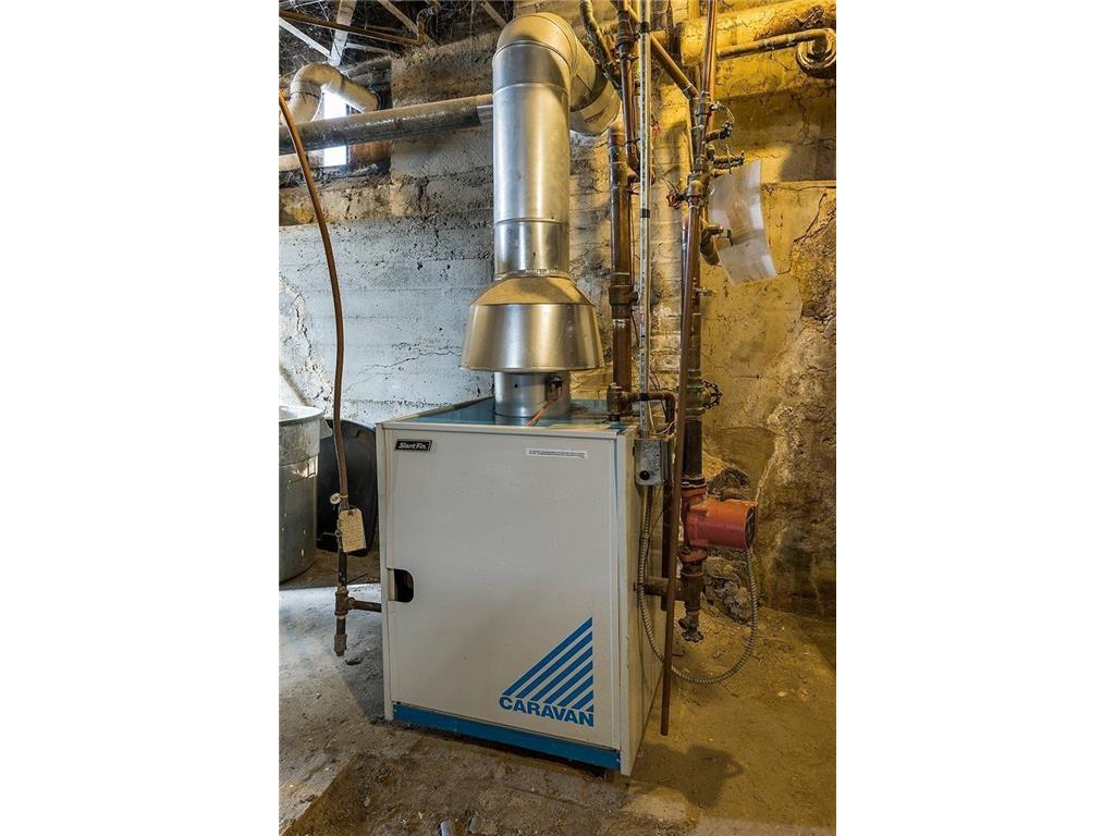 1619 Hubbard Avenue Saint Paul MN 55104 6803172 image47