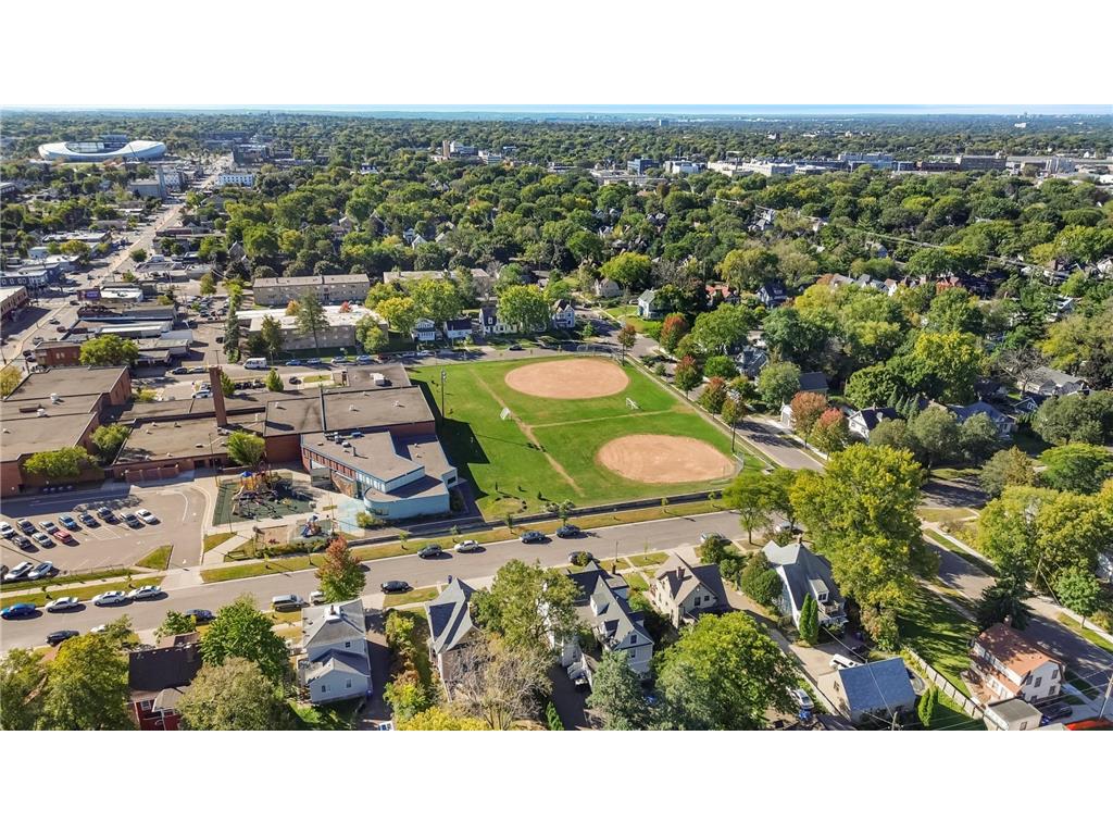 1619 Hubbard Avenue Saint Paul MN 55104 6803172 image6