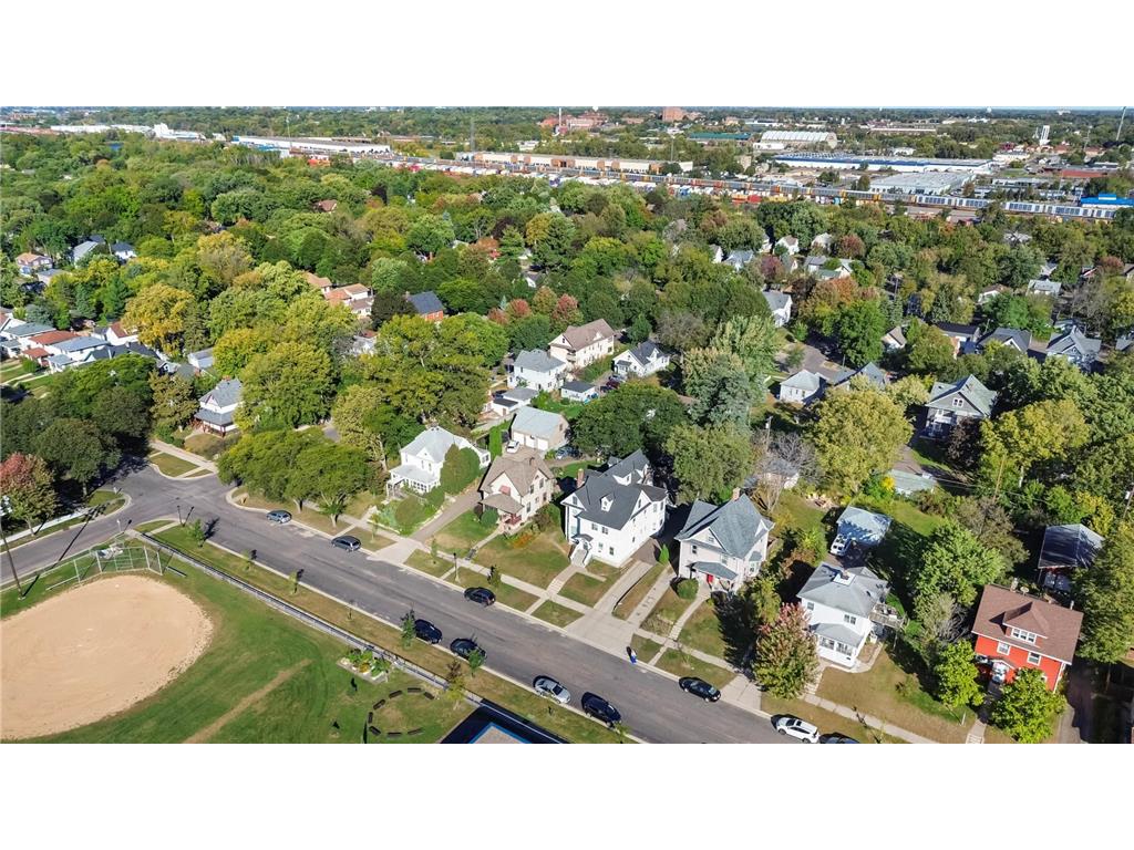 1619 Hubbard Avenue Saint Paul MN 55104 6803172 image9