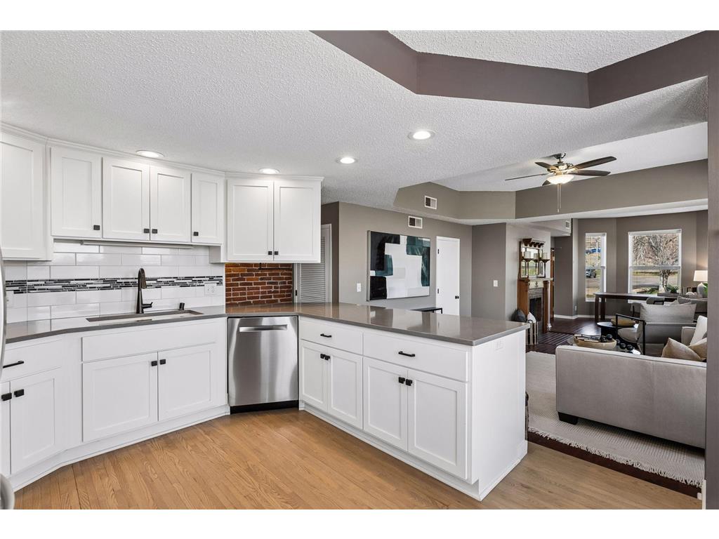 162 College Avenue W #5 Saint Paul MN 55102 7026801 image19