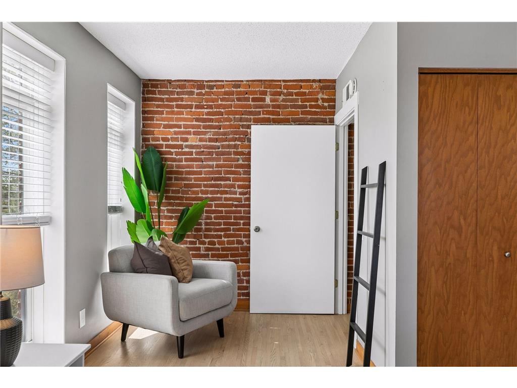 162 College Avenue W #5 Saint Paul MN 55102 7026801 image23