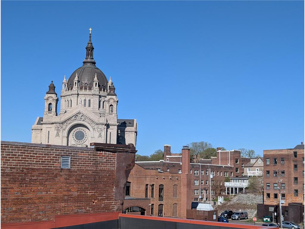 162 College Avenue W #5 Saint Paul MN 55102 7026801 image42