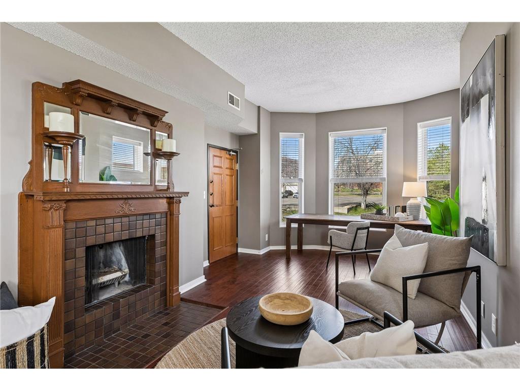 162 College Avenue W #5 Saint Paul MN 55102 7026801 image6